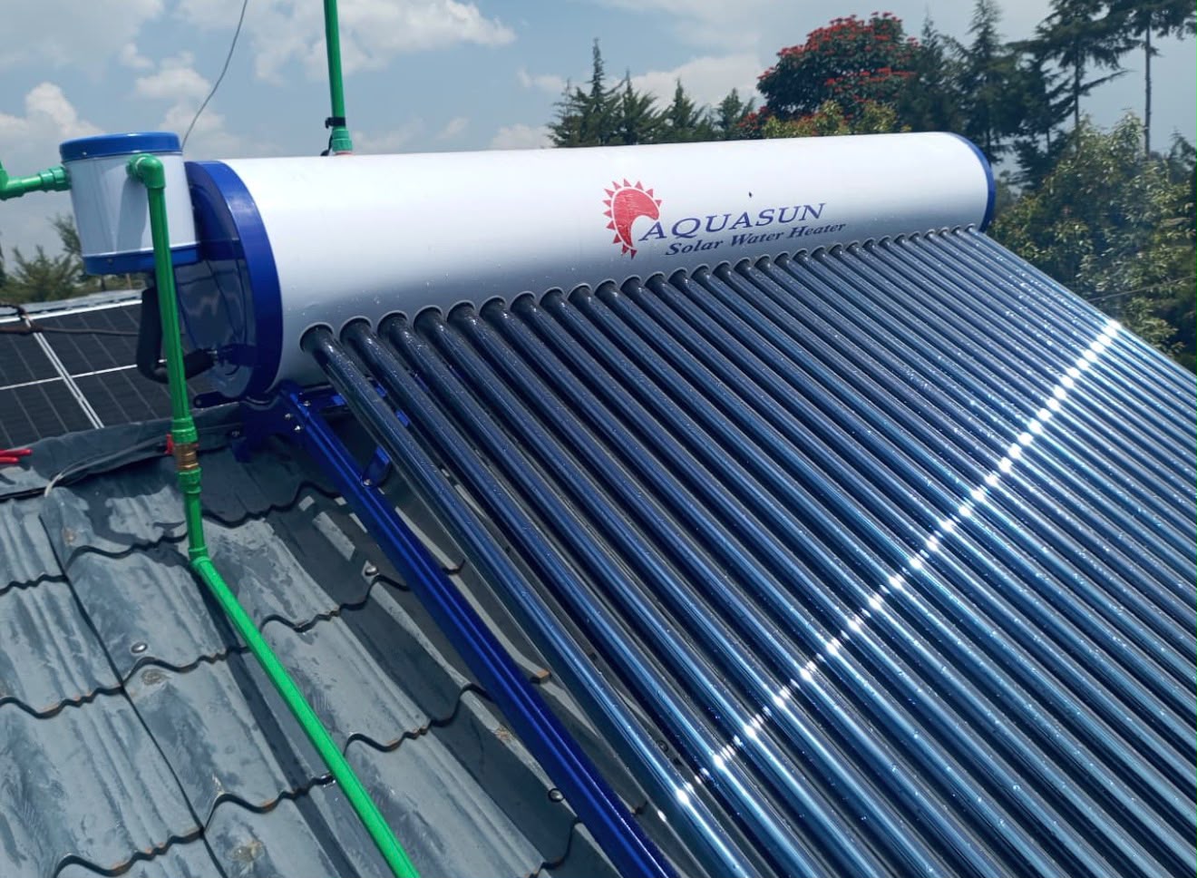 Aquasun 300L Pressurized Solar Water Heater